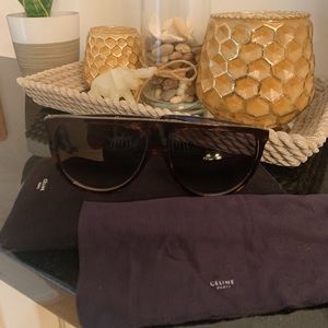 CÉLINE Thin Shadow Sunglasses in Havana